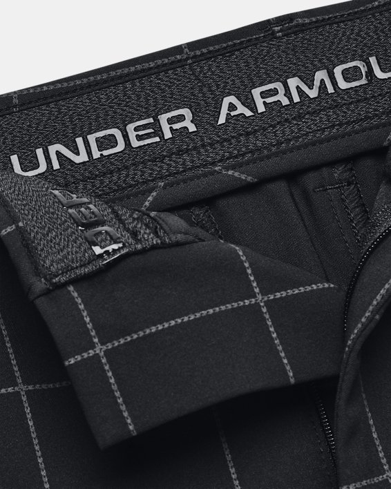 Pantalón corto ajustado con estampado UA Drive para hombre, Black, pdpMainDesktop image number 4